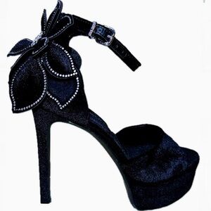 Gianni Bini Velvet Flower Ankle Strap Platform Dress Sandals